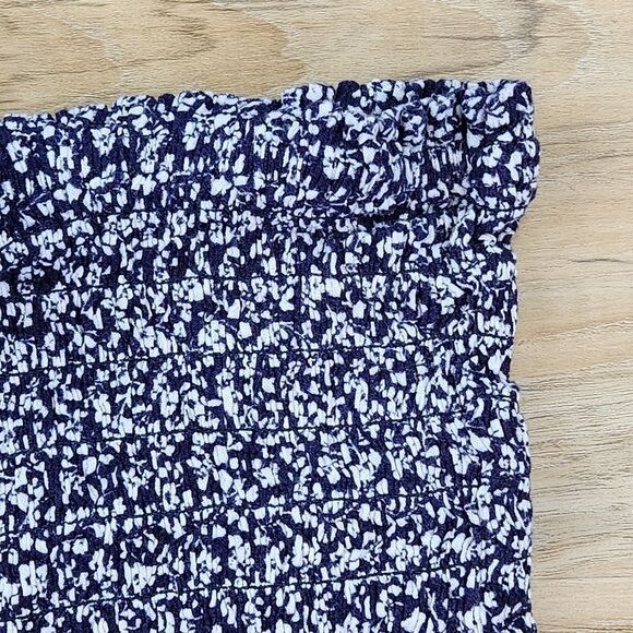 ☔️🍑American Eagle Blue Ruffle Lined Smocked Tube Top Medium - Picture 3 of 8